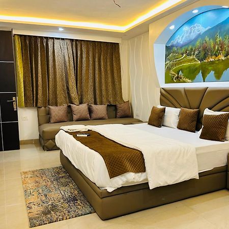 Bob Adventures Hotel Dehradun Bagian luar foto